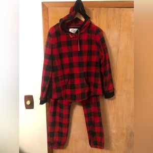 Muk Luks Buffalo Plaid pajamas